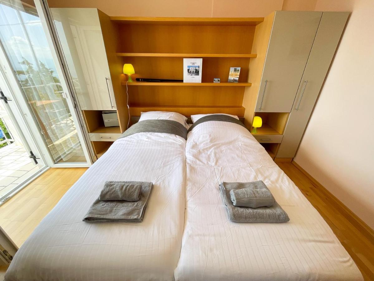 Apartments Sams 诺维·维诺多尔斯基 外观 照片