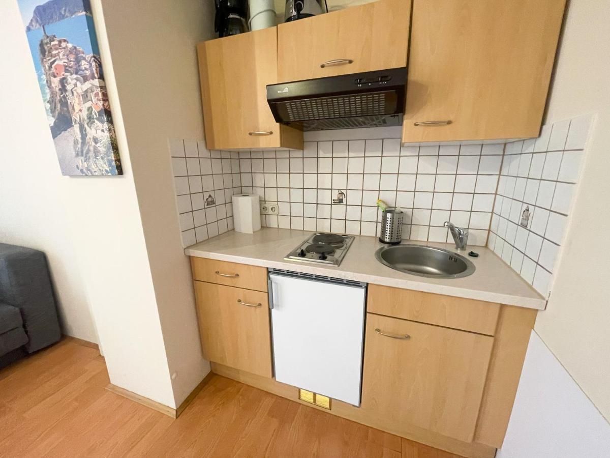 Apartments Sams 诺维·维诺多尔斯基 外观 照片